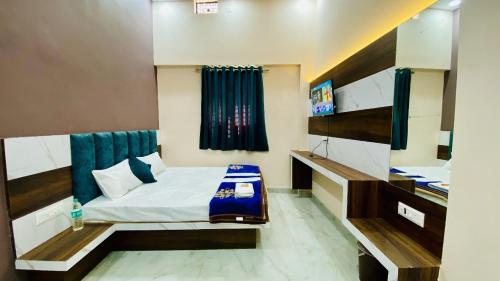 Hotel Shree Sita Ram Kutti,,2 star