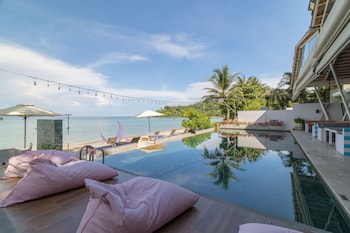 Phuket Moonlit Bay Seaview Resort&Spa,,4 star