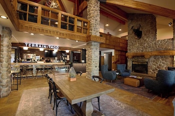 Gravity Haus Big Sky,,2 star