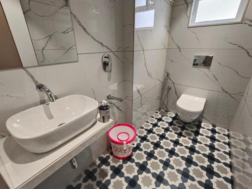 hotel prime suites airoli