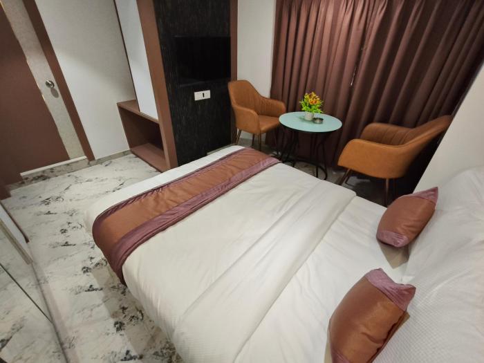 hotel prime suites airoli