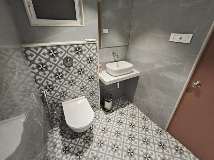 hotel prime suites airoli