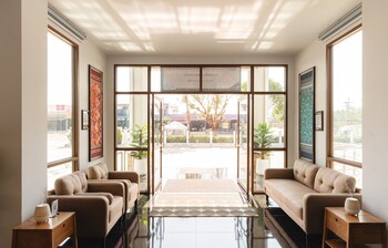 Sand & River Hotel,,3 star