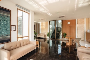 Sand & River Hotel,,3 star