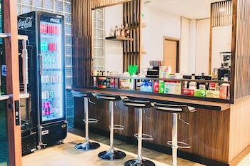 sand and river hotel