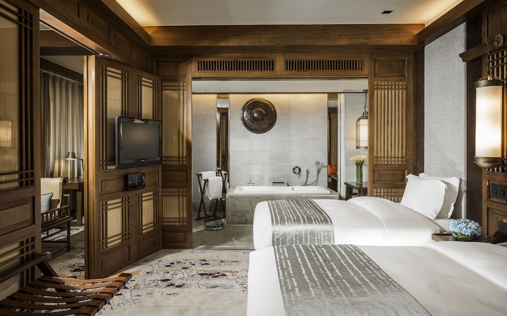 intercontinental lijiang ancient town resort by ihg