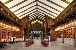 intercontinental lijiang ancient town resort by ihg