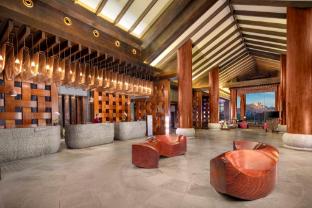 intercontinental lijiang ancient town resort by ihg