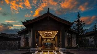 intercontinental lijiang ancient town resort by ihg