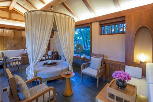 intercontinental lijiang ancient town resort by ihg