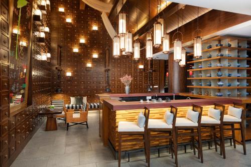 intercontinental lijiang ancient town resort by ihg