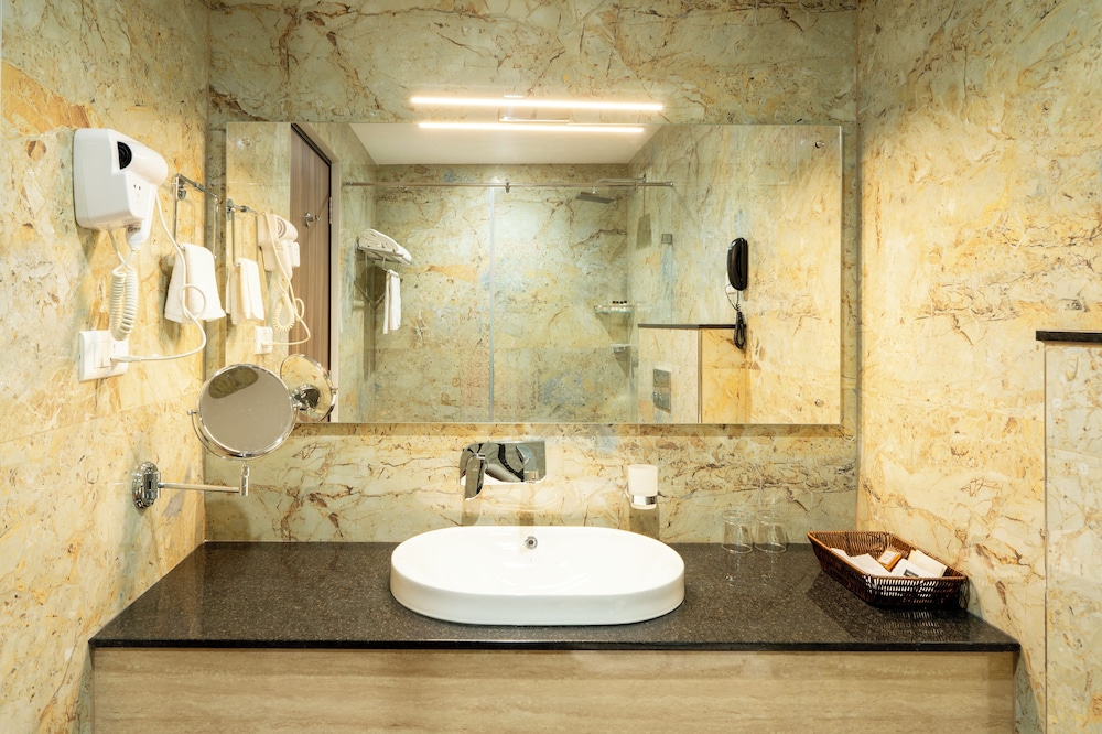 hotel hybiz by darshan