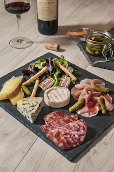 ibis lille centre gares