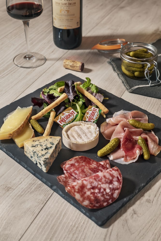 ibis lille centre gares