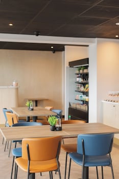 station suites
