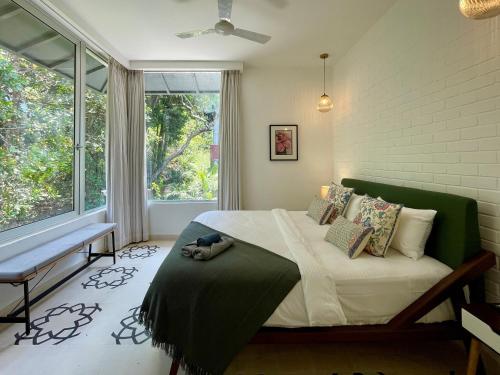 Solvanya By Evaddo,,4 star