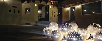 Garh Girvar A Tjs Unit,,3 star