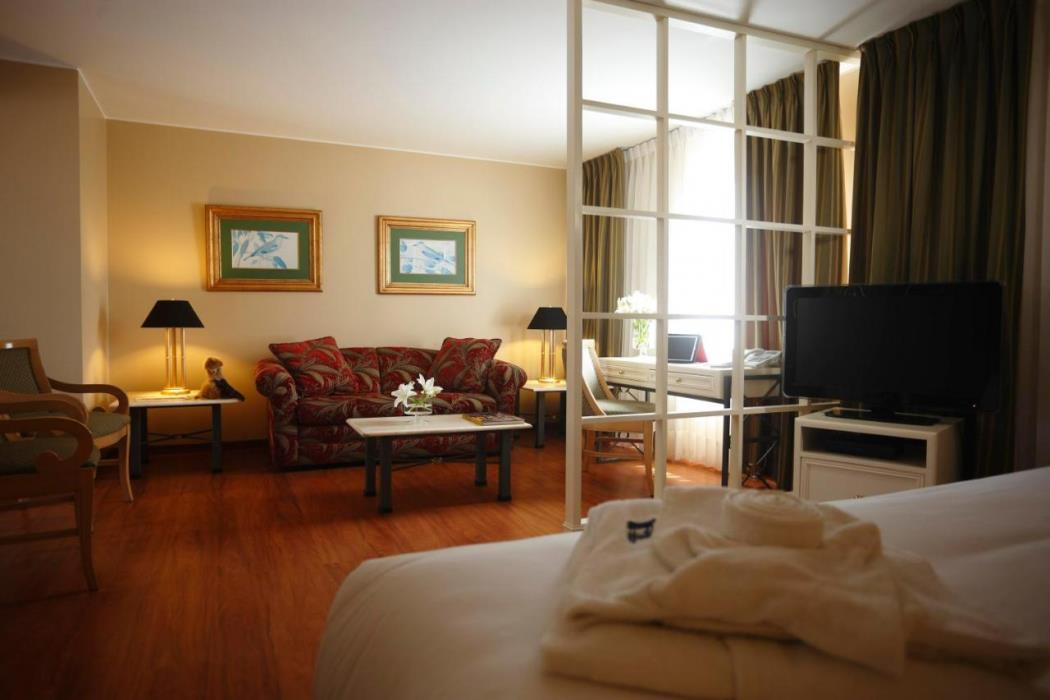 Suites Del Bosque Hotel,Cercado De Lima>>Barranco,4 star