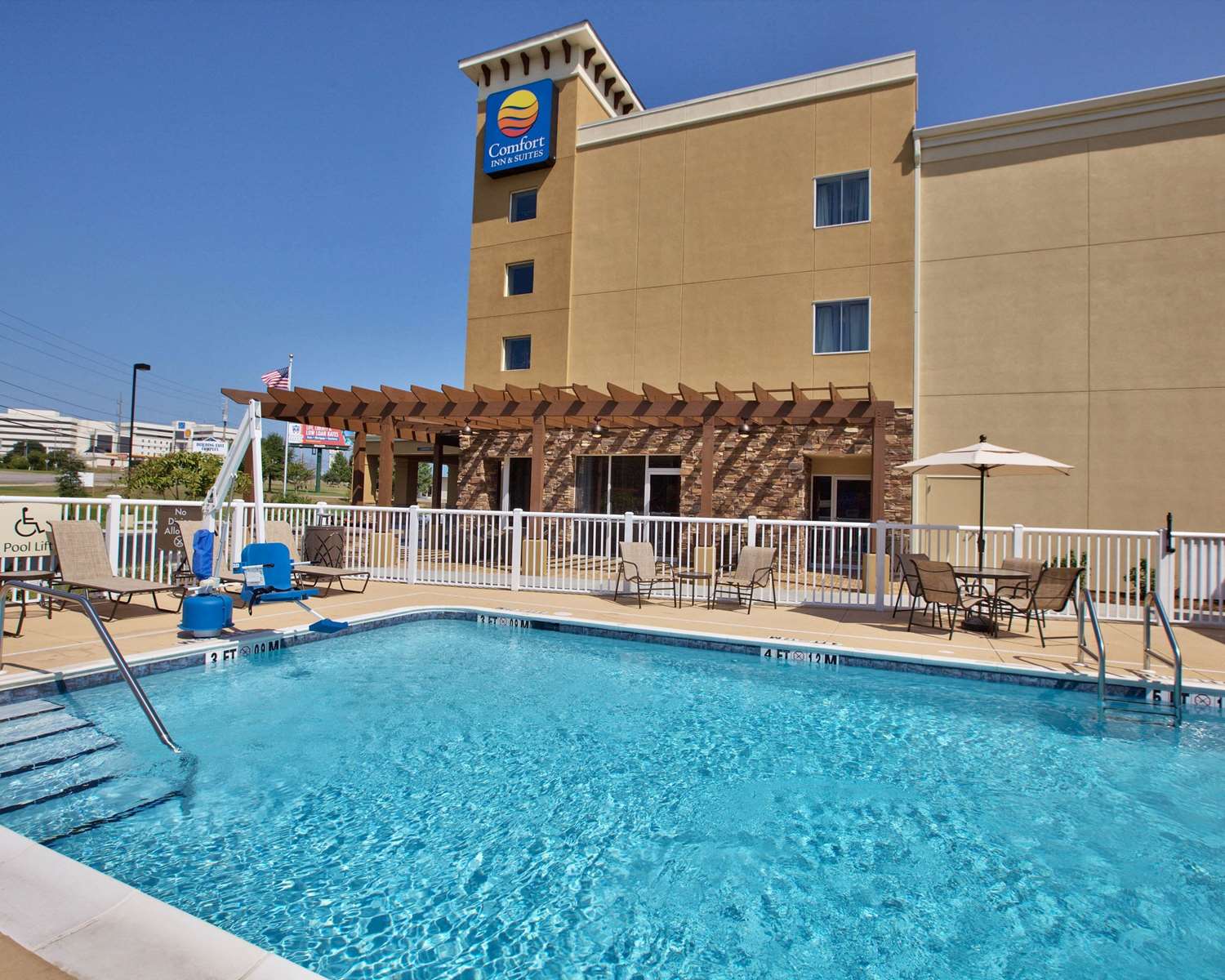 spark by hilton dothan