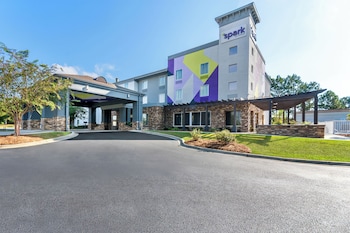 Spark By Hilton Dothan,,3 star