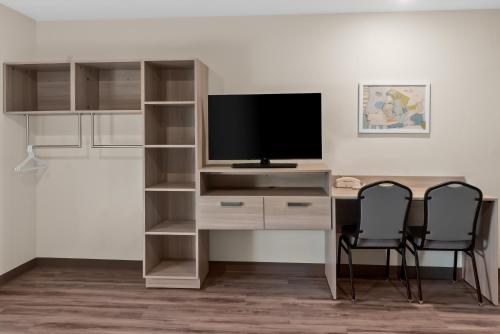 woodspring suites greenville airport