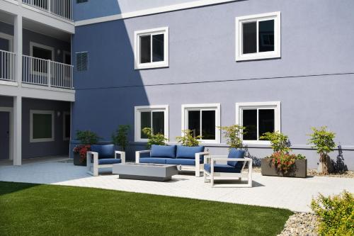 stayapt suites fayetteville