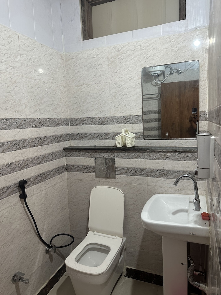 ganga godawari guest house