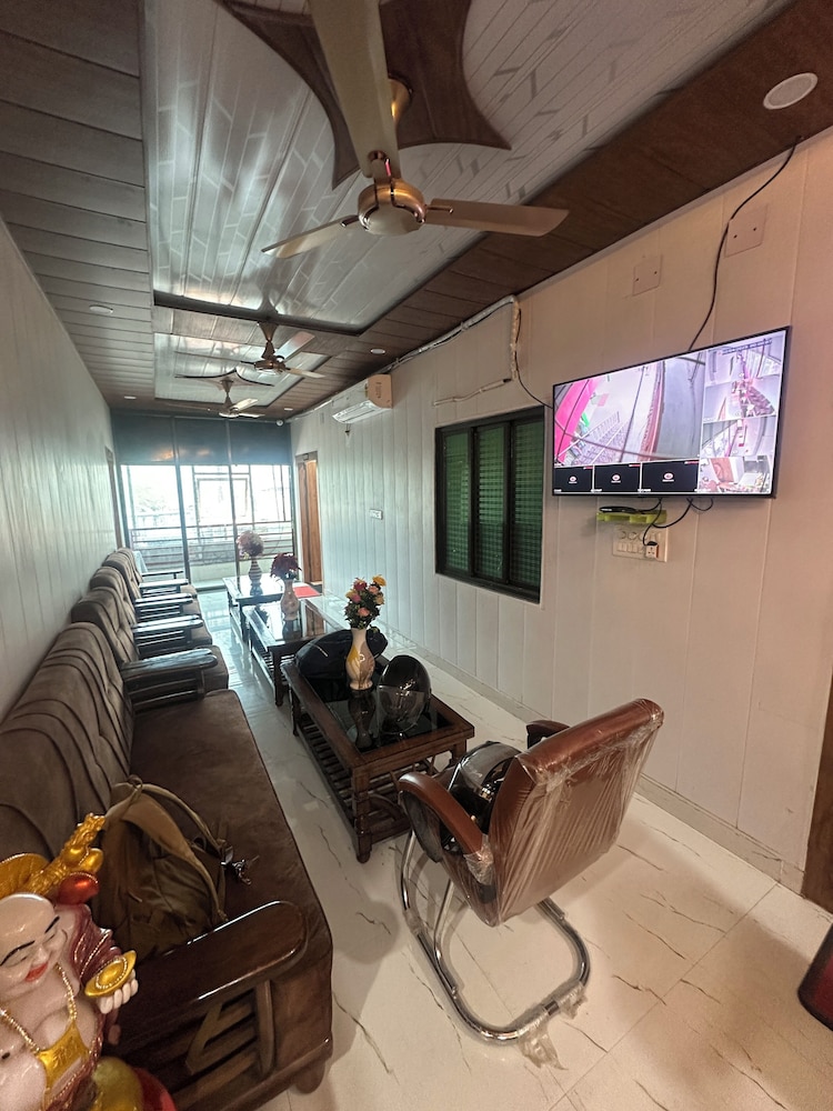 ganga godawari guest house
