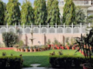 samar niwas dehradun