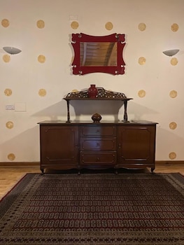 samar niwas dehradun