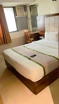 new regal by glitz hotels