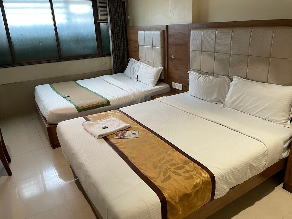 new regal by glitz hotels