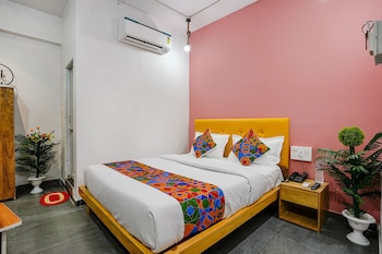 hotel skycity premium ac room in surat
