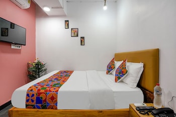 hotel skycity premium ac room in surat