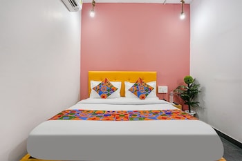 hotel skycity premium ac room in surat