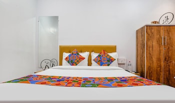 hotel skycity premium ac room in surat