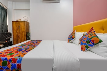 hotel skycity premium ac room in surat