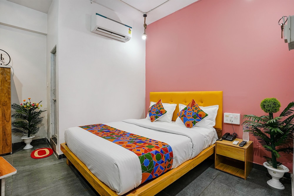 hotel skycity premium ac room in surat