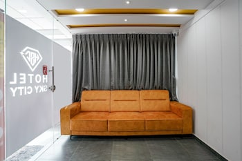 hotel skycity premium ac room in surat