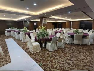 seeds hotel kuala selangor