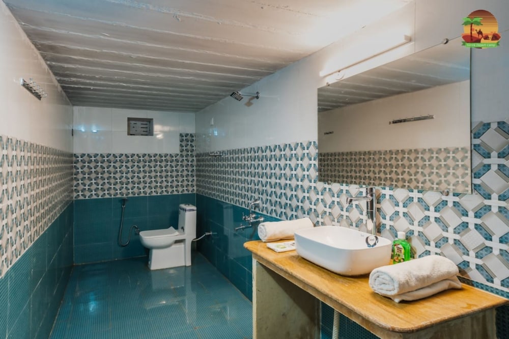 arman desert luxury camp and resort