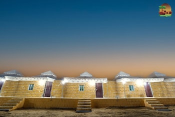 arman desert luxury camp and resort