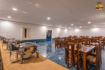 arman desert luxury camp and resort