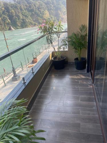 maayaa inn by ganges