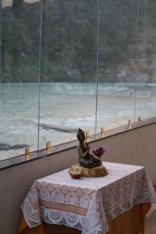 maayaa inn by ganges