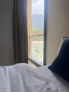 maayaa inn by ganges