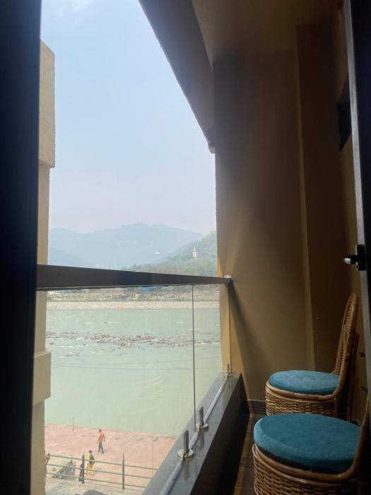 maayaa inn by ganges