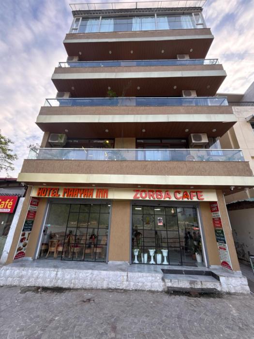 maayaa inn by ganges