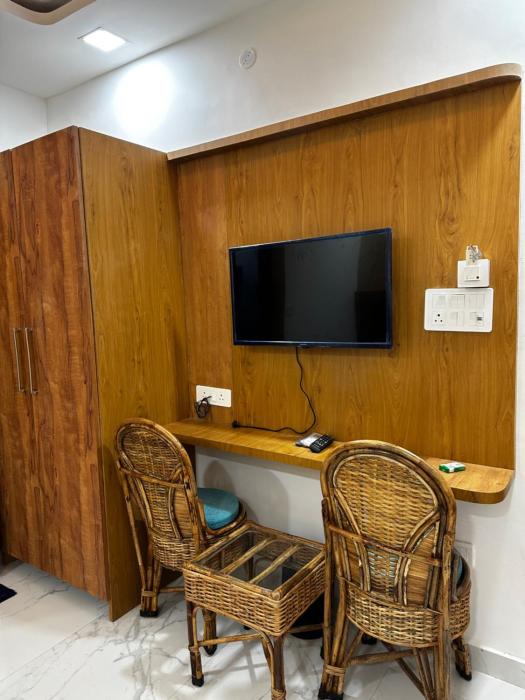 maayaa inn by ganges