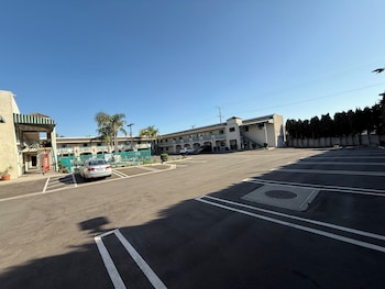 bell gardens